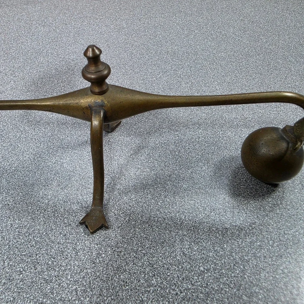Vtg brass cantilever piano‎ candlestick cannonball paw feet Candle Holder Italy